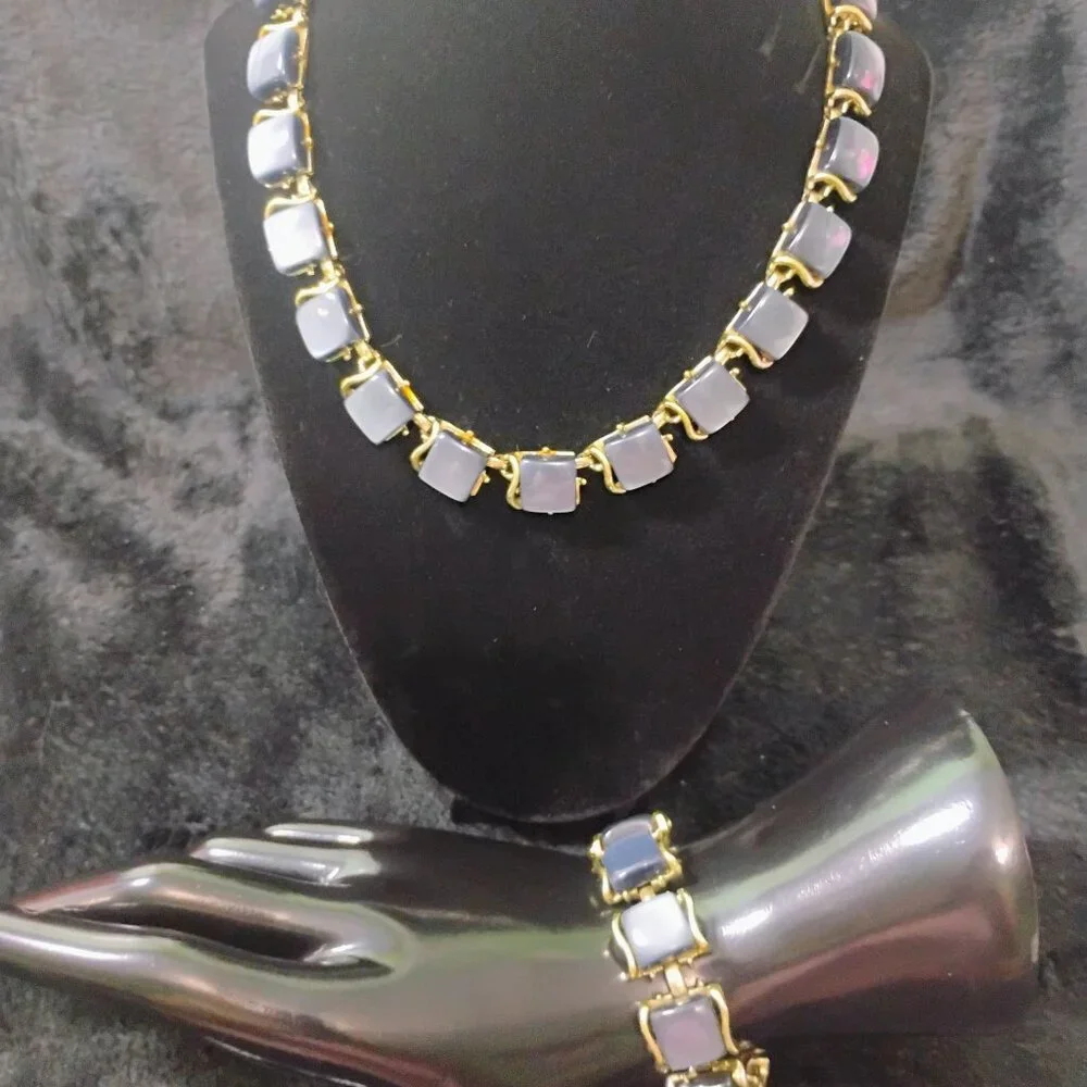 Coro Blue Necklace and Bracelet Set (201) - Picture 1 of 6